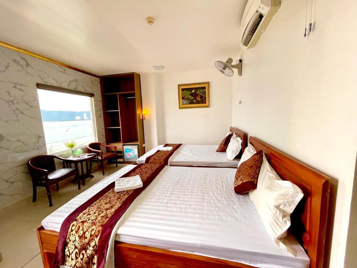 Hong Phuc Hotel 2 Da Nang Buitenkant foto