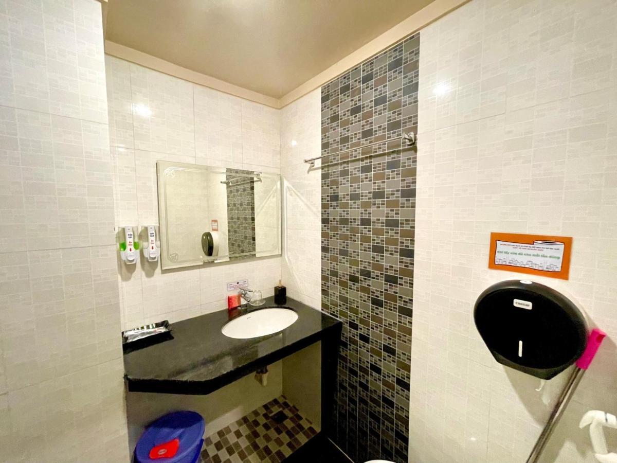 Hong Phuc Hotel 2 Da Nang Buitenkant foto