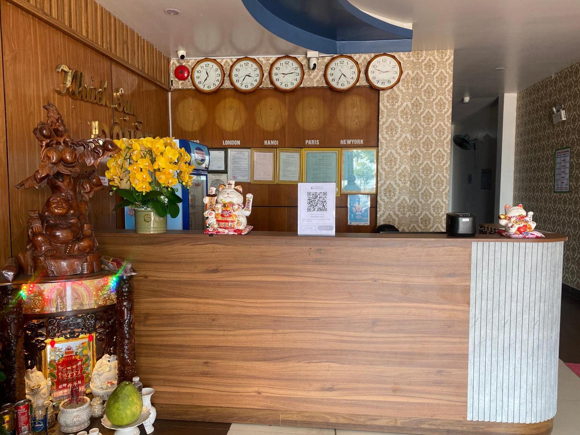 Hong Phuc Hotel 2 Da Nang Buitenkant foto